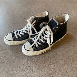 Black Converse Chuck Taylor